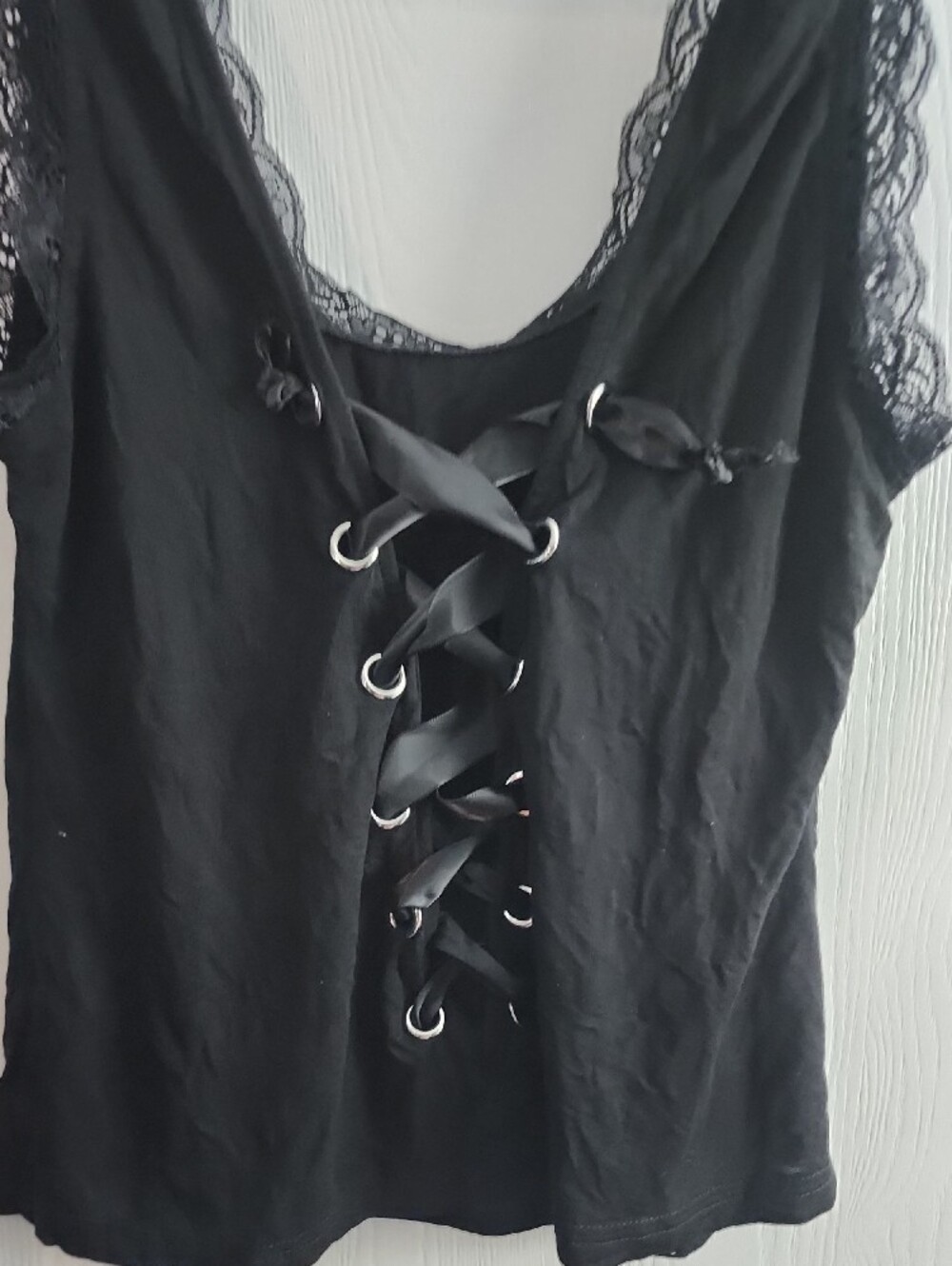 Black Lace-Trim Lace-Up Tank Top - Picture 2 of 6